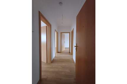 Moderne 3-Zimmerwohnung mit Balkon in Blankenburg