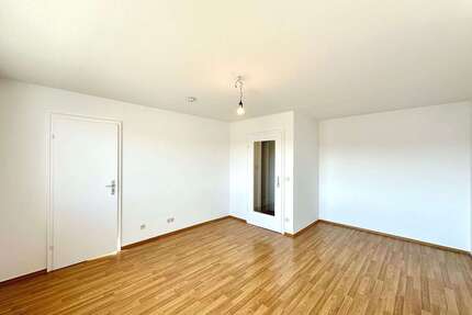 Wohnung zum Mieten in München 649,71 € 32.93 m²