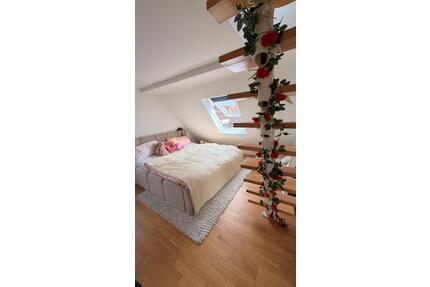 Schöne 3-Zimmer DG-Wohnung in Langen - Langen (Hessen)