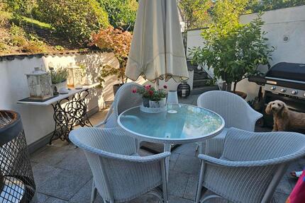 Sehr schöne Souterrainwohnung mit Terrasse am Waldrand. - Wuppertal Dönberg