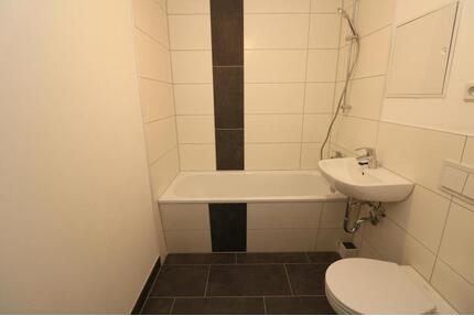 In meiner Badewanne bin ich der Kapitän...neu sanierte 3-RW mit Wanne & Balkon!!! - Freiberg