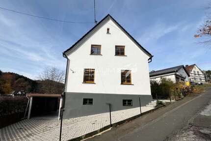 Haus zum Kaufen in Kreuztal 259.000,00 € 93.5 m²