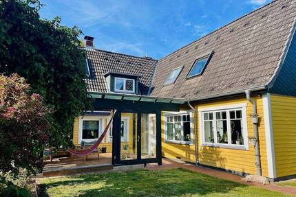Modernisiertes Einfamilienhaus in Schnelsen: Ruhige 2. Reihe (provisionsfrei) - Hamburg