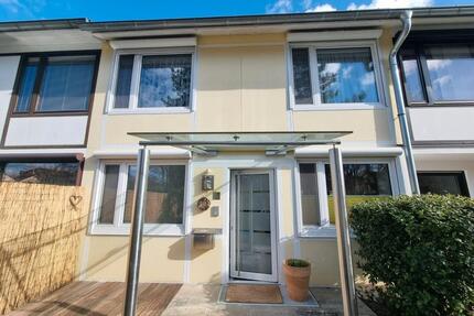 Reihenmittelhaus am Bodensee - 679.000,00&nbsp;EUR Kaufpreis, ca.&nbsp; 140,00&nbsp;m&sup2; in Radolfzell am Bodensee (PLZ: 78315)