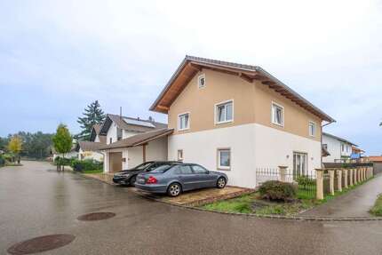 Haus zum Kaufen in Tittmoning 759.000,00 € 160 m²