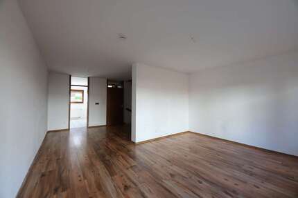 Haus zum Kaufen in Kabelsketal 199.800,00 € 109.25 m²