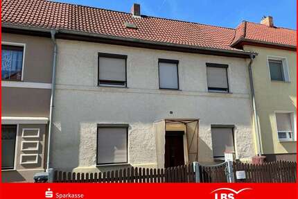 Haus zum Kaufen in Lauchhammer 49.500,00 € 90 m²