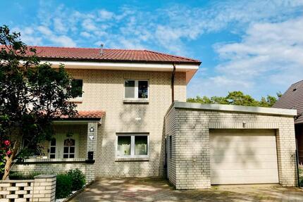 Familienfreundliches Haus mit Sauna, Kamin und Garage i - Meinersen