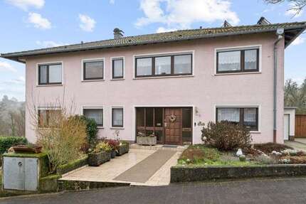 Haus zum Kaufen in Kastel-Staadt 516.000,00 € 287.93 m²