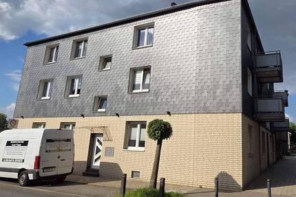 TOP GELEGENHEIT!!! RENOVIERTE 2 ZIMMER ERDGESCHOSS WOHNUNG mit EINBAUKÜCHE in OBERHAUSEN - HOLTEN!!!