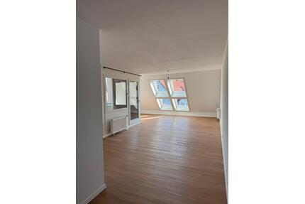 Renovierte 3,5 Zimmer Maisonette Wohnung - Dettingen an der Erms