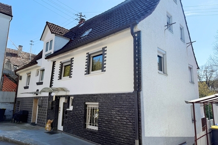 „Charmante Doppelhaushälfte mit großem Grundstück und Entwicklungsmöglichkeiten“ - Waiblingen / Neustadt Rems-Murr-Kreis