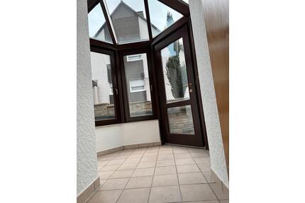 Wohnung, UG wie EG mit Fenster in ruhiger Lage - Essen Stadtbezirk IV