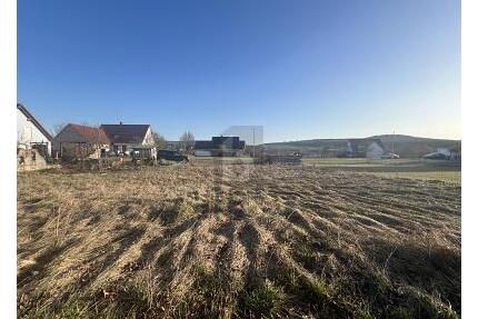 ZUKUNFT BEGINNT HIER - HIER ENTSTEHT IHR TRAUMHAUS - Buttenheim
