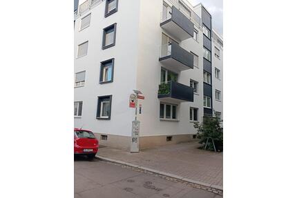 Helle 3-Zimmer Wohnung mit Balkon zu verkaufen - Kaiserslautern