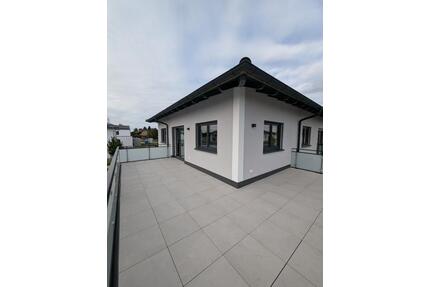 NeubauErstbezug: Wohnung in Zweifamilienhaus - Bad Füssing