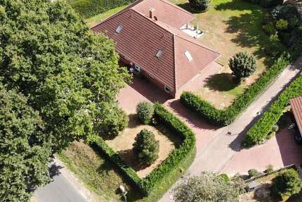Haus zum Kaufen in Syke 540.000,00 € 324 m²