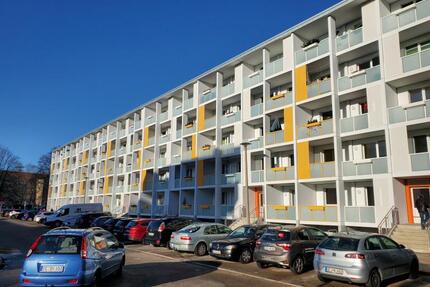 3-Zimmer-Wohnung mit Balkon - 460,00&nbsp;EUR Kaltmiete, ca.&nbsp; 59,10&nbsp;m&sup2; in Dessau-Roßlau (PLZ: 06844)