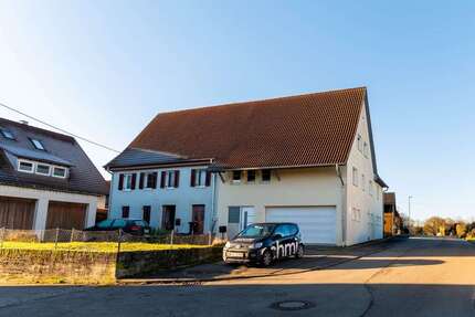 Haus zum Kaufen in Neustetten 479.000,00 € 340 m²