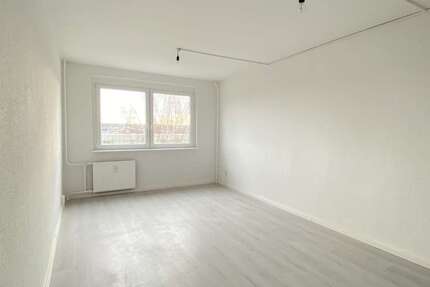 Wohnung zum Mieten in Altenburg 294,00 € 58.8 m²