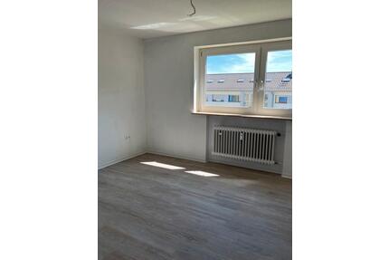 Ihr neues Zuhause: weitläufige 4-Zimmer-Wohnung - Kornwestheim