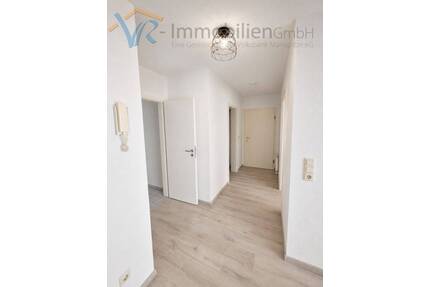 Schicke Singlewohnung mit Wintergarten in Gustavsburg zu vermieten - Ginsheim-Gustavsburg