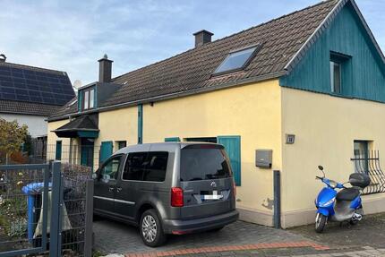 Freistehendes Einfamilienhaus in Leverkusen Rheindorf-Süd