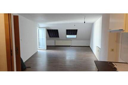 provisionsfrei und bezugsfertig: Wohnung mit Dachterrasse und Stellplatz - barrierefrei - Öhringen