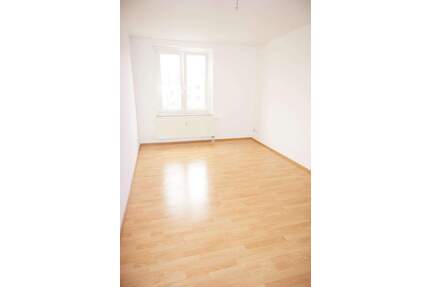 2. OG ! Balkon Schlaf- und Wohnzi. zum Innenhof** - Chemnitz Hilbersdorf