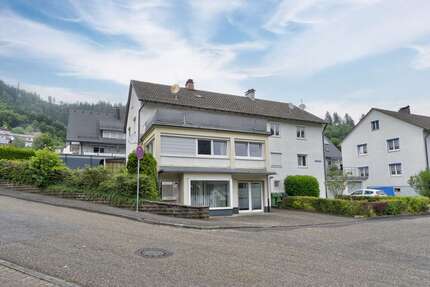Haus zum Kaufen in Wolfach 360.000,00 € 266 m²