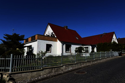 Haus zum Kaufen in Bergen 299.700,00 € 149.25 m²