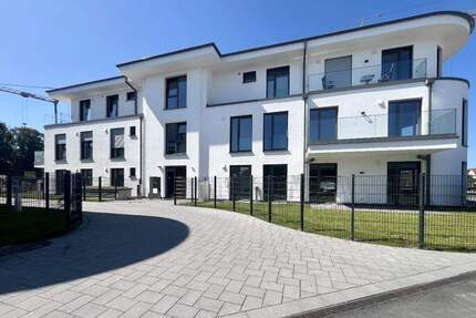 Zentral und ruhig, Sie können in Kürze einziehen. 3-ZKB Erdgeschosswohnung mit Terrasse in Elsen - Paderborn