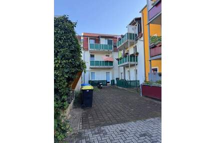 Mehrfamilienwohnhaus in Riesa - 585.000,00&nbsp;EUR Kaufpreis, ca.&nbsp; 505,00&nbsp;m&sup2;&nbsp;Wohnfl&auml;che in Riesa (PLZ: 01589) Innenstadt