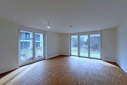 5-Zimmer-Gartenwohnung im Neubau - viel Platz für Familien in Pinneberg