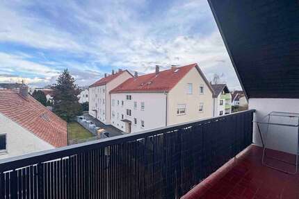Wohnung zum Kaufen in Augsburg 274.000,00 € 77.09 m²