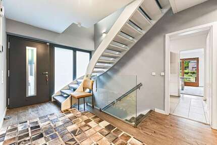 Haus zum Kaufen in Hamburg 875.000,00 € 188 m²