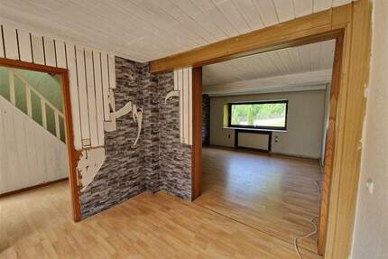 Freistehendes 1 FH Generationenhaus mit Garten Garage in Waldrandlage Nonnweiler OT