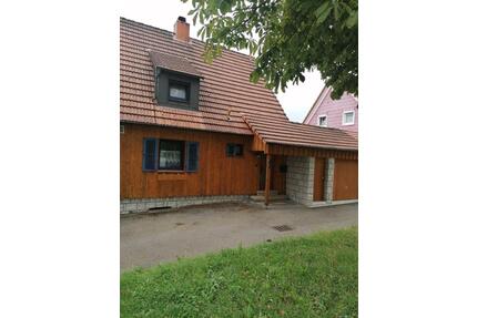 Doppelhaushälfte mit Potenzial zur Verwirklichung von Wohnträumen - Freudenstadt