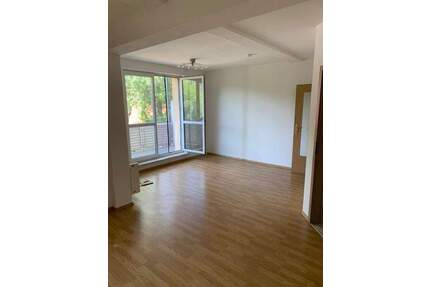 schöne 2-Raum WE im 1. OG mit Balkon - Halle (Saale) Radewell-Osendorf