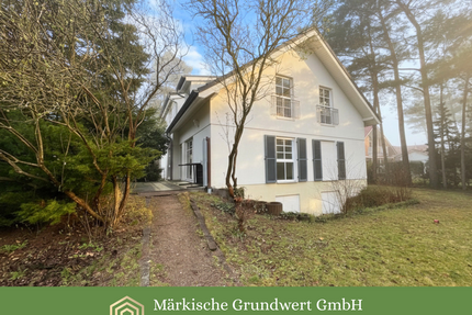 Haus zum Mieten in Fichtenwalde 1.900,00 € 176 m²