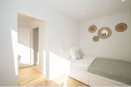 WG-Zimmer in München 900,00 € 14 m²