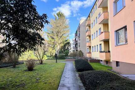 Wohnung zum Kaufen in Berlin 229.500,00 € 62.07 m²