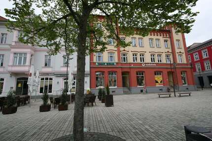Einzelhandel in Meiningen 800,00 € 87.95 m²