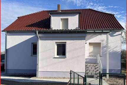 Haus zum Kaufen in Heideblick 348.000,00 € 180 m²