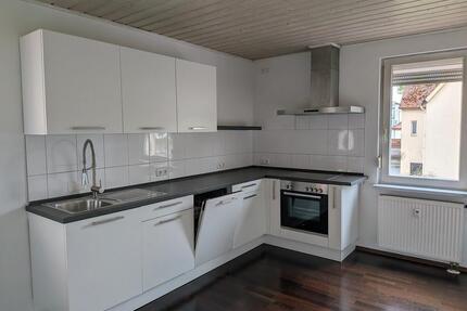 2,5 Zimmer, Charmante Altbauwohnung, zentrumsnah - Forchheim