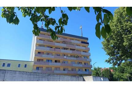 Großzügige 5Zimmer Wohnung mit einem großen Balkon! - Roth