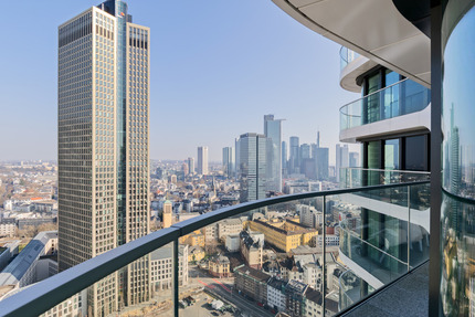 Towerlife - Fully Furnished 2-Bedroom Apartment with Skyline View - Frankfurt am Main Gallus