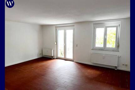 Drei Zimmer-Wohnung + Tageslichtbad mit Wanne + Keller + Balkon - nur noch einziehen! - Singen (Hohentwiel)