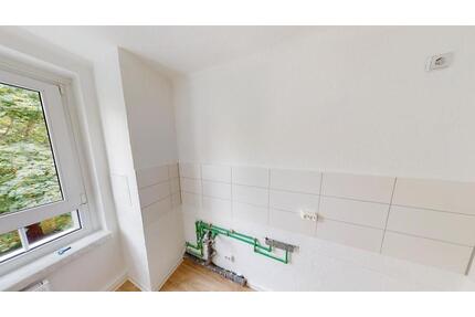 3-Raum-Wohnung mit Balkon mit Blick ins Grüne - Chemnitz Helbersdorf