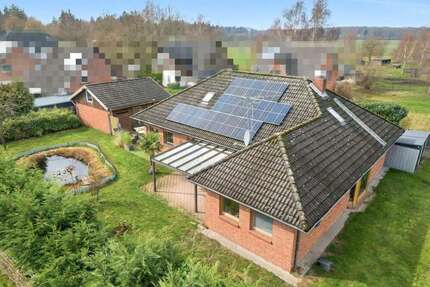 Haus zum Kaufen in Hamweddel 495.000,00 € 230 m²